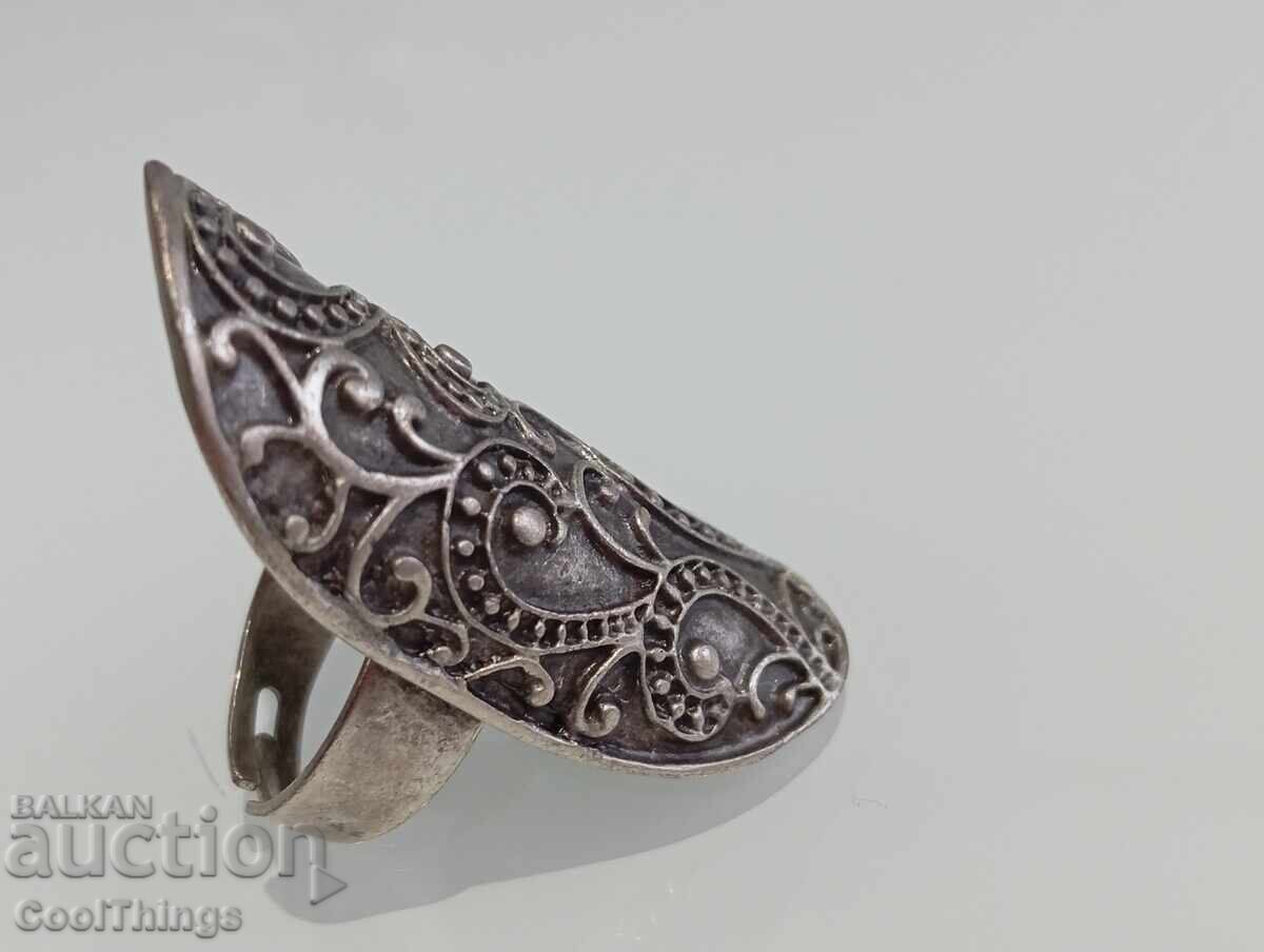 Un inel vechi - 6 Un inel vechi - 6