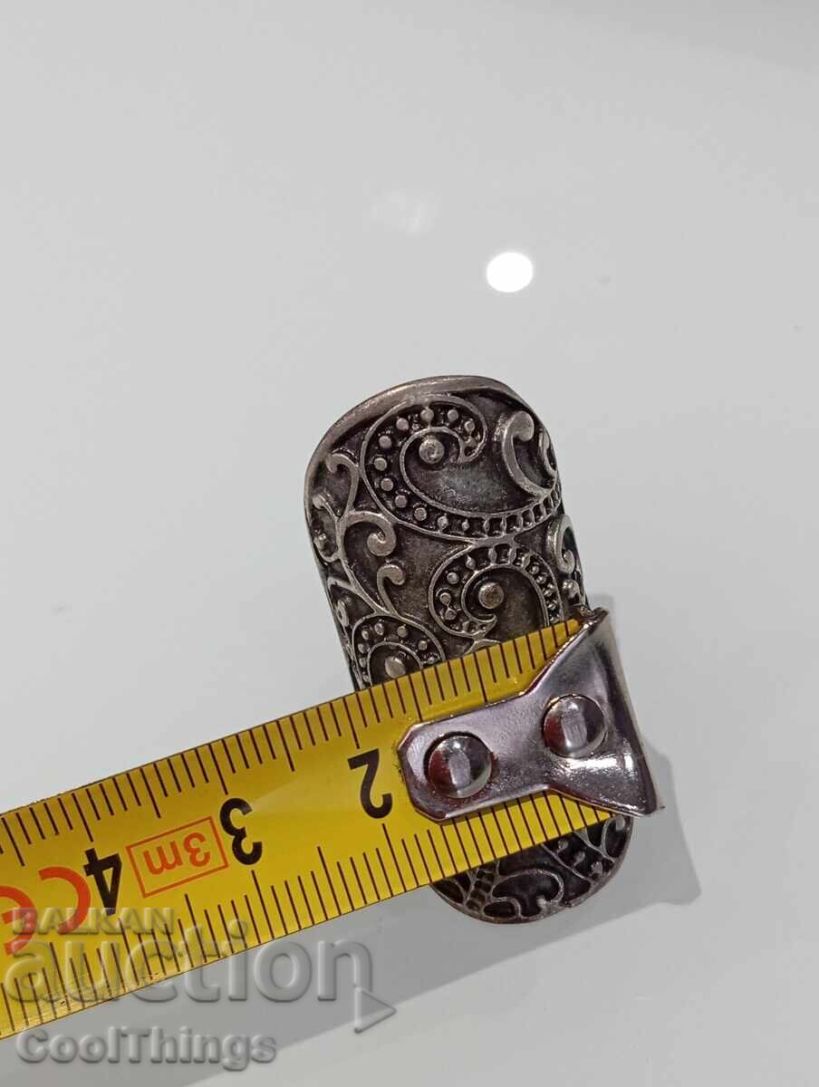 Un inel vechi - 7 Un inel vechi - 7