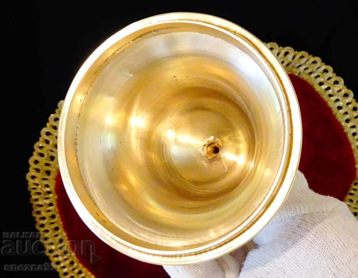 Доставка на Бронзов диспенсър за вино,ракия,чай,кафе,вода,самовар.