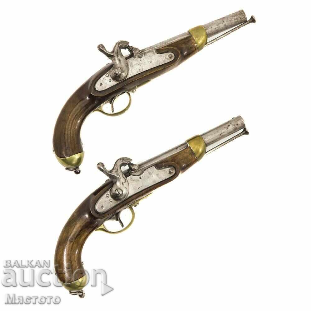 Capsule pistol pair. PERFECT. Army Capsule pistol pair. PERFECT. Army