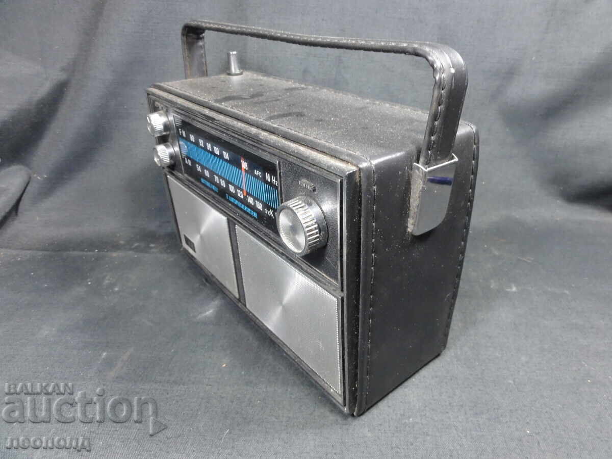 BZC STAR RETRO TRANSISTOR RADIO TWIN with price 31.00 BGN | € 15.85