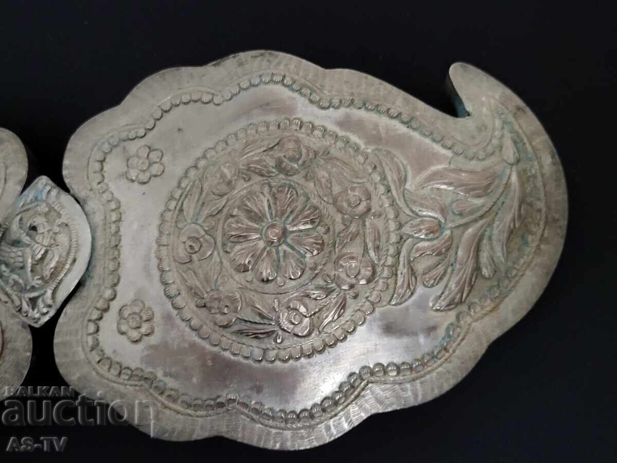 Delivery of Authentic Revival-era silver clasps