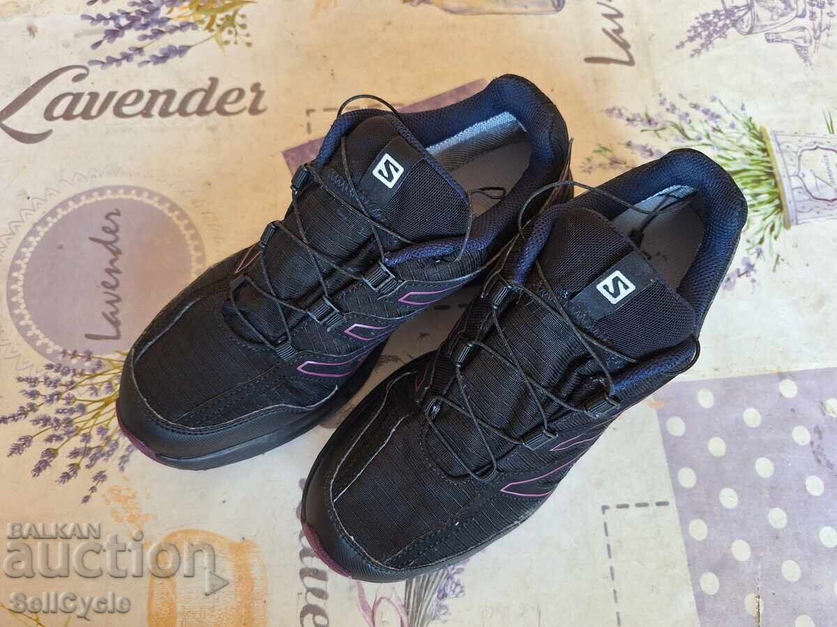 ✅ Hiking Shoes/Running Shoes SALOMON - WOMEN'S - Size 39 ❗ with price 20.00 BGN | € 10.23