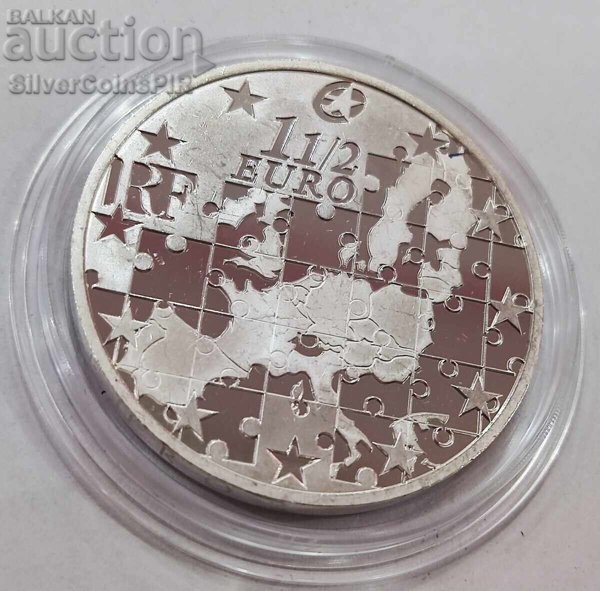 Delivery of Silver 1.5 Euro European Union 2004 France Delivery of Silver 1.5 Euro European Union 2004 France