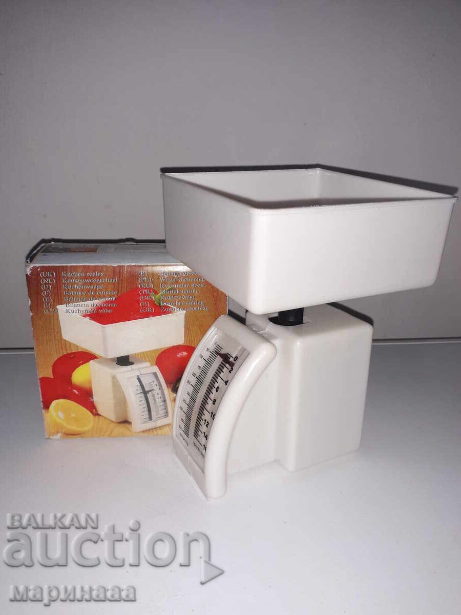 VINTAGE KITCHEN SCALE. HOLLAND with price 5.00 BGN | € 2.56