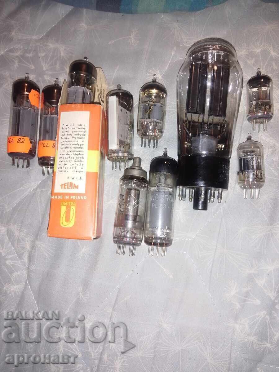 Licitație LOT de tuburi radio, tuburi radio diverse Licitație LOT de tuburi radio, tuburi radio diverse