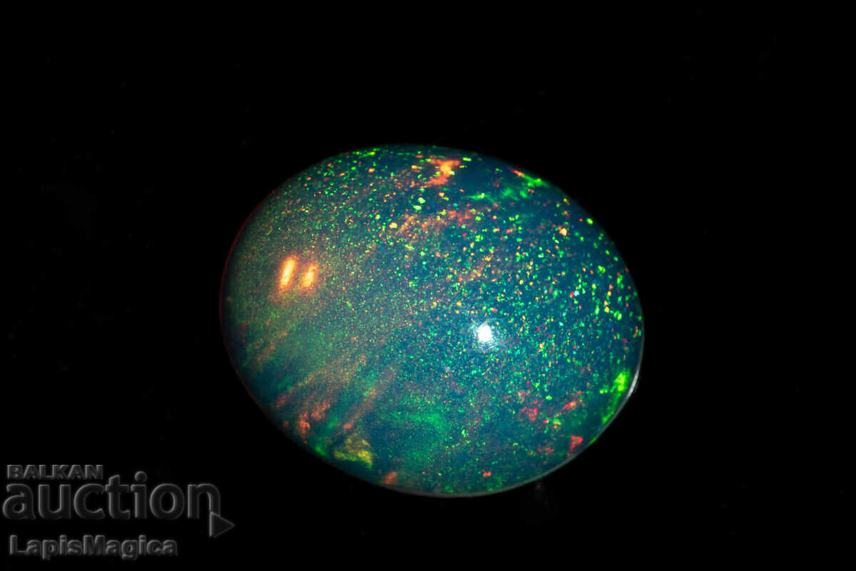 Етиопски опал 1.08ct 9x7mm овален кабошон с цена 30.00 лв. | € 15.34