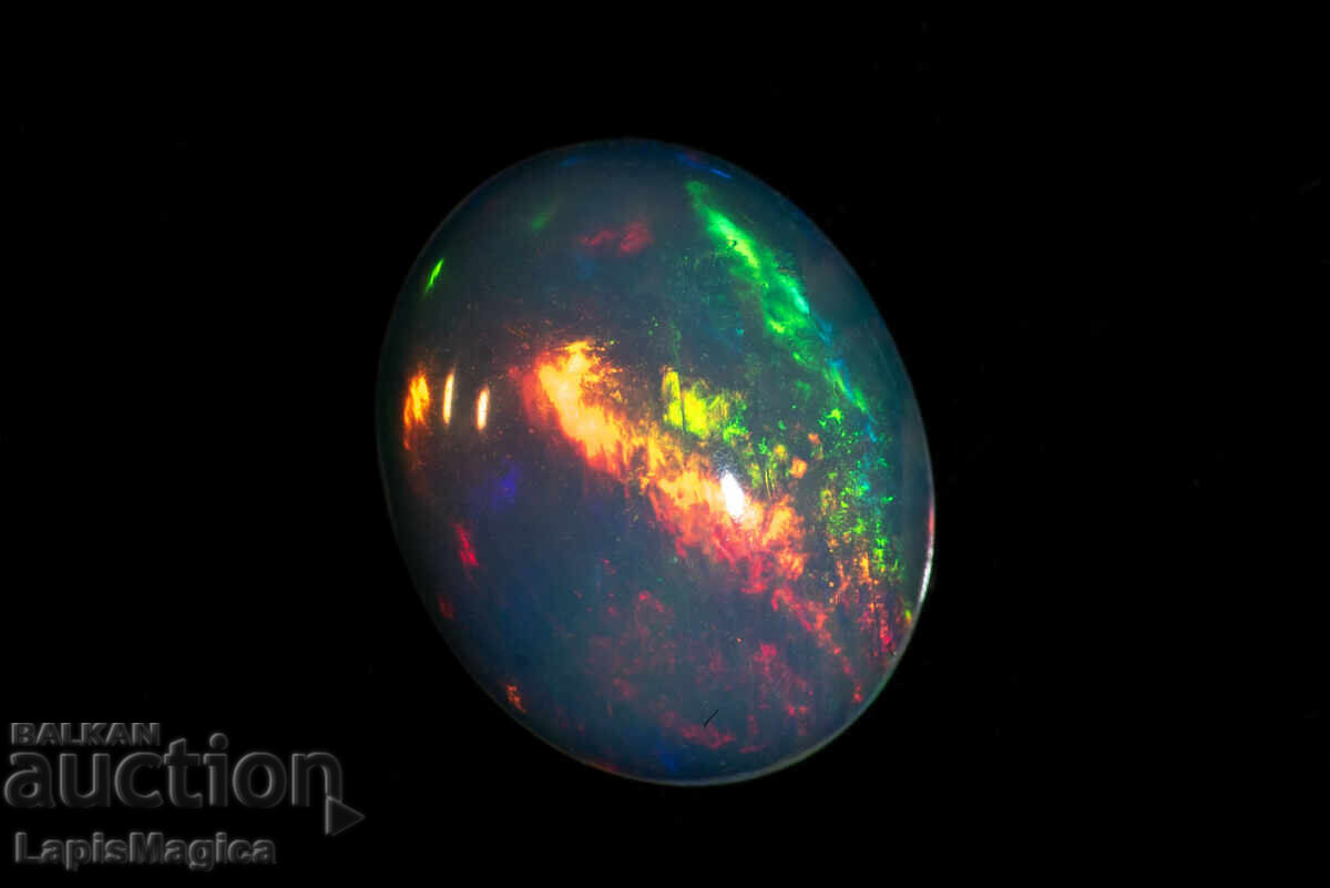 Auction  Ethiopian Opal 0.82ct 9x7mm Oval Cabochon