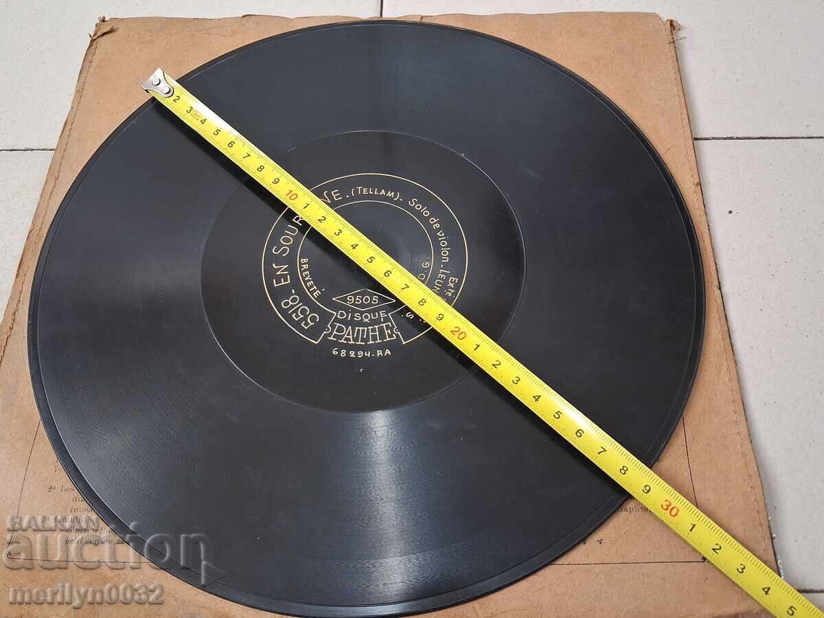 Old gramophone shellac vinyl record, 1920s - 5