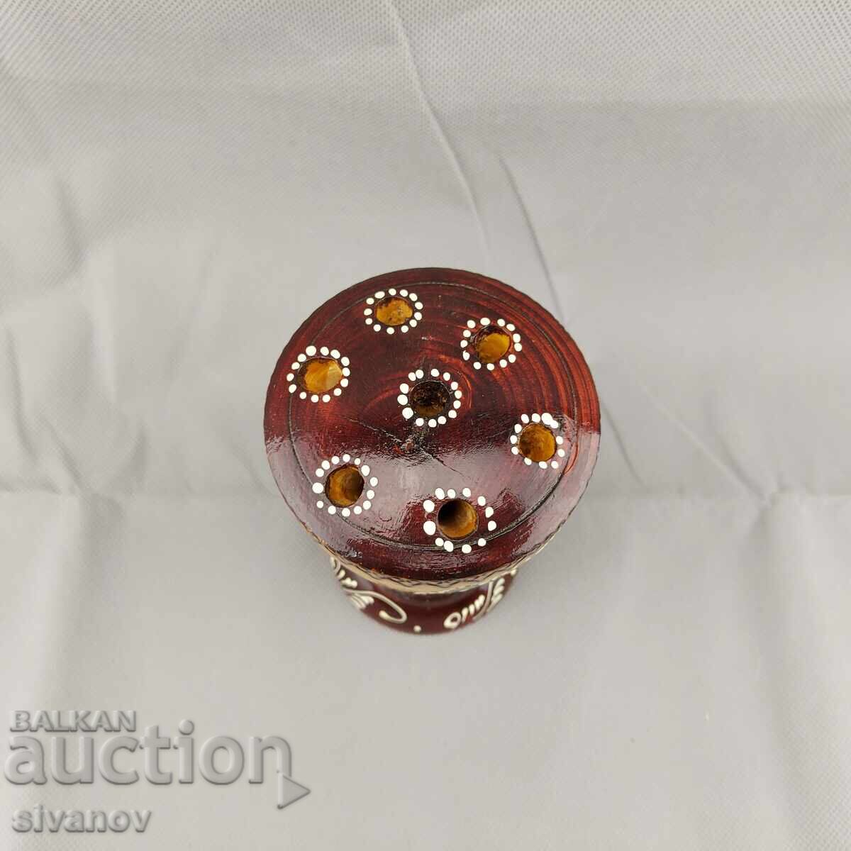 Auction  Old handmade wooden pencil holder #2857