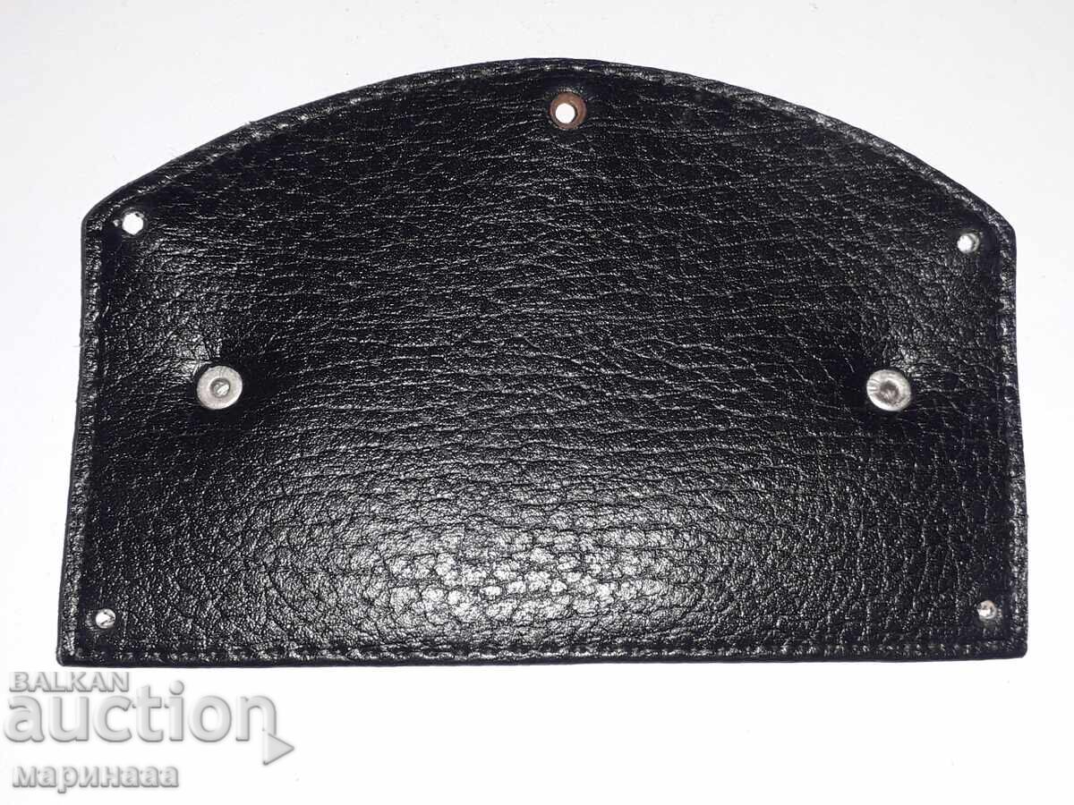 Аукцион РЕКЛАМНА ЗАКАЧАЛКА ЗА КЛЮЧОВЕ