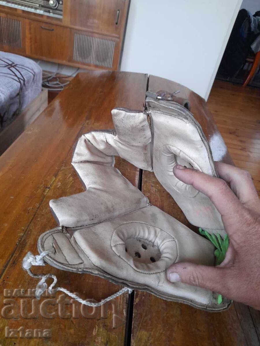 Masca de box veche de protecție, cască - 5