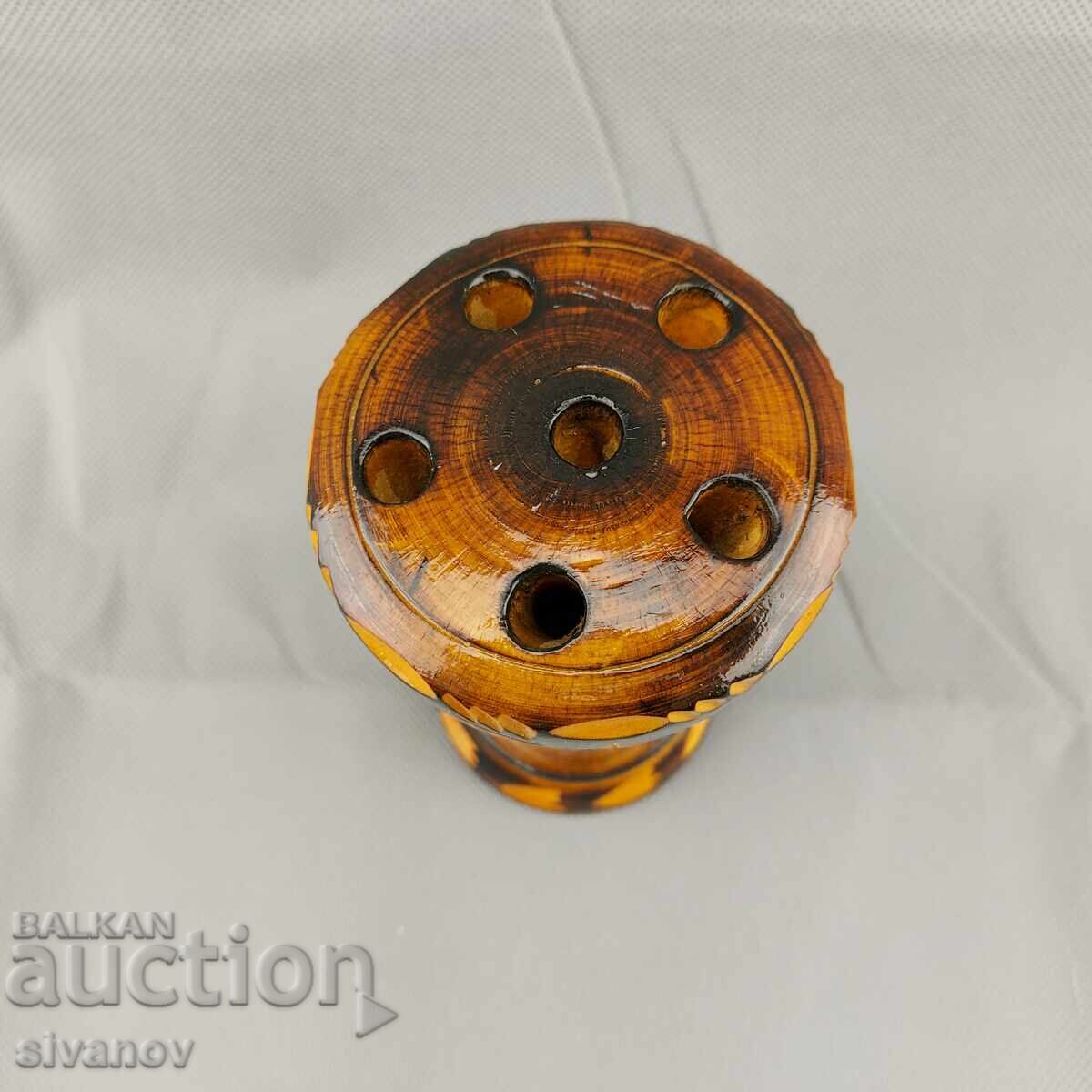 Παλιά χειροποίητη ξύλινη θήκη μολυβιών #2860 με τιμή 14.99 BGN | € 7.66 Παλιά χειροποίητη ξύλινη θήκη μολυβιών #2860 με τιμή 14.99 BGN | € 7.66