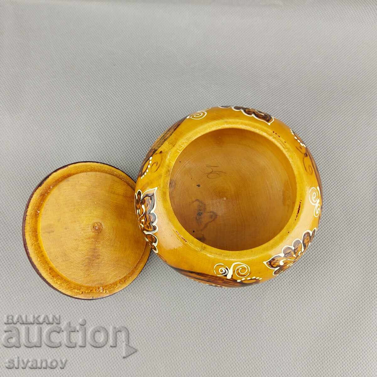 Delivery of Beautiful old carved wooden jewelry box #2878