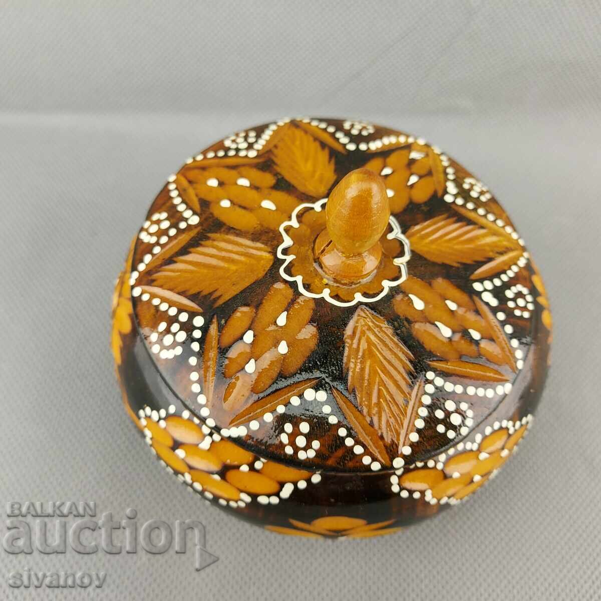 Δημοπρασία Όμορφο παλιό σκαλιστό ξύλινο κουτί κοσμημάτων #2879