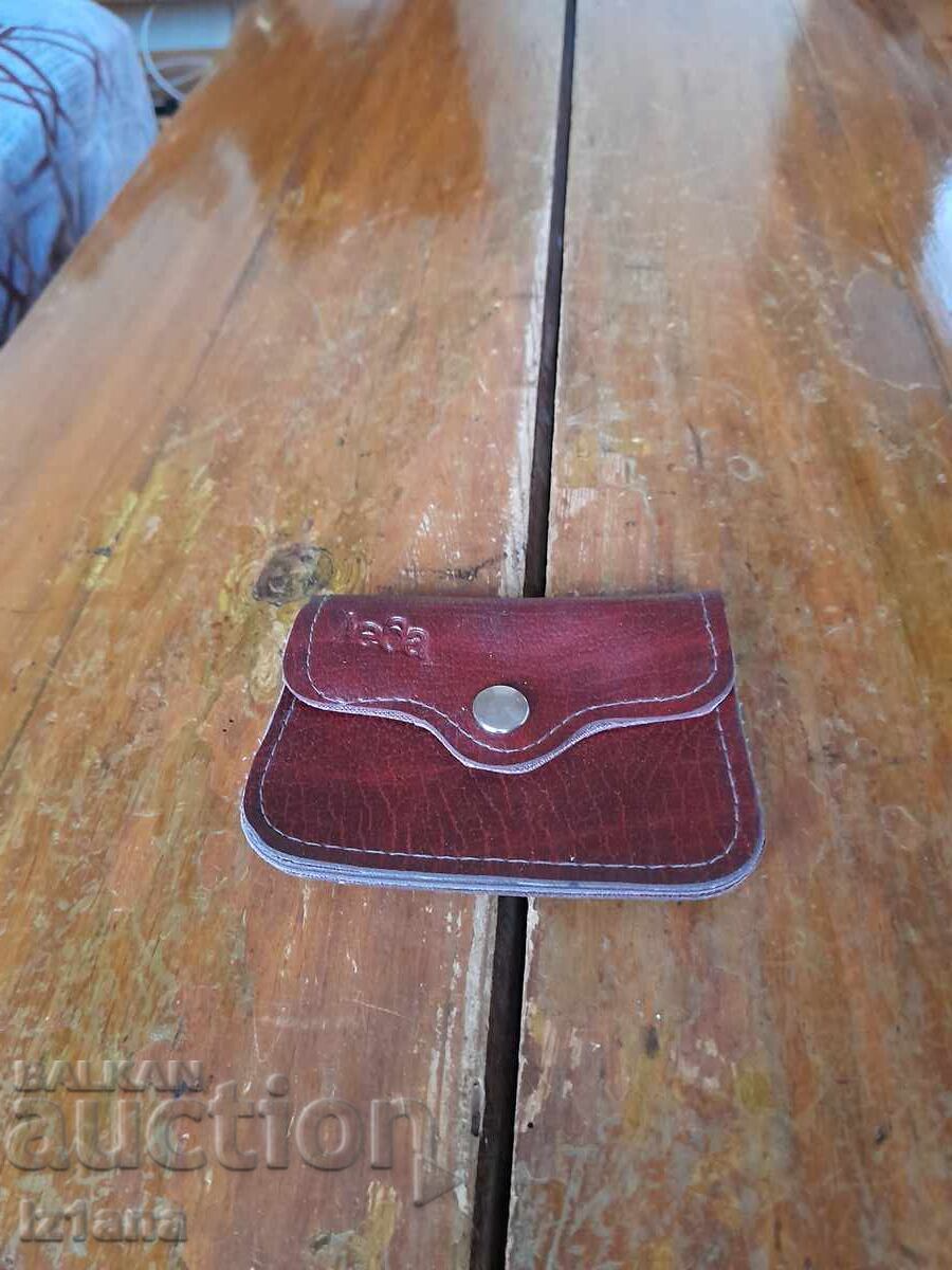 Portofel vechi Leda Portofel vechi Leda