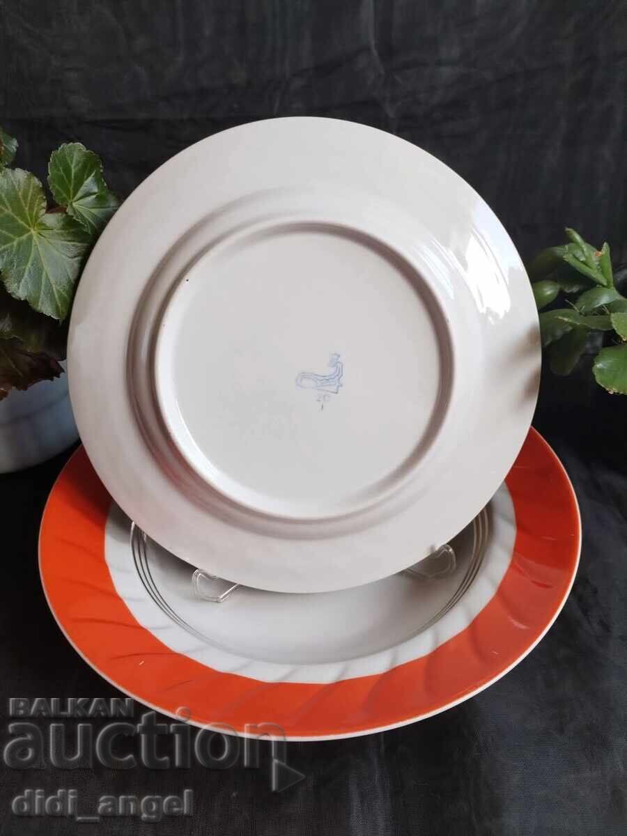 Λοτ - δύο πιάτα με τιμή 15.00 BGN | € 7.67