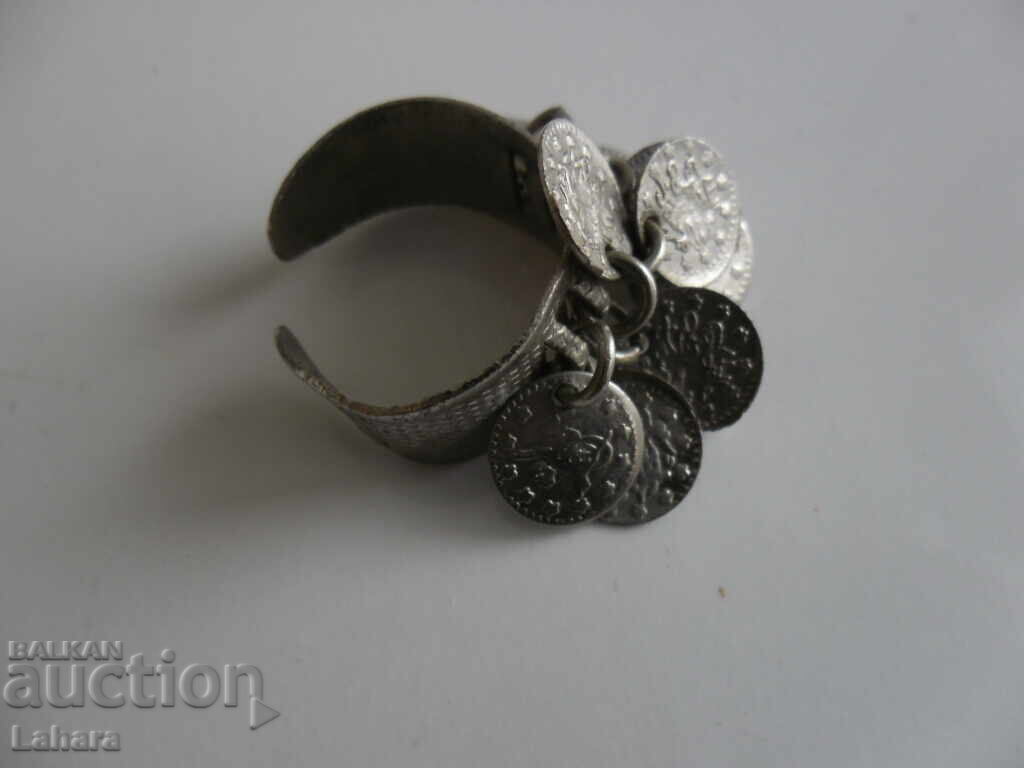 Delivery of Ring with Ottoman symbols Delivery of Ring with Ottoman symbols