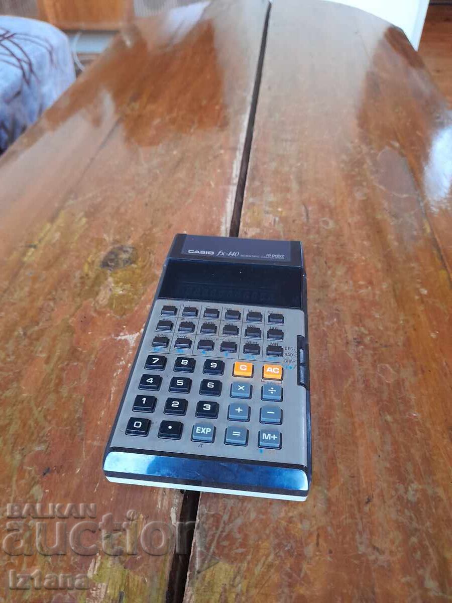 Παλιός κομπιουτεράκι Casio FX-140 Παλιός κομπιουτεράκι Casio FX-140