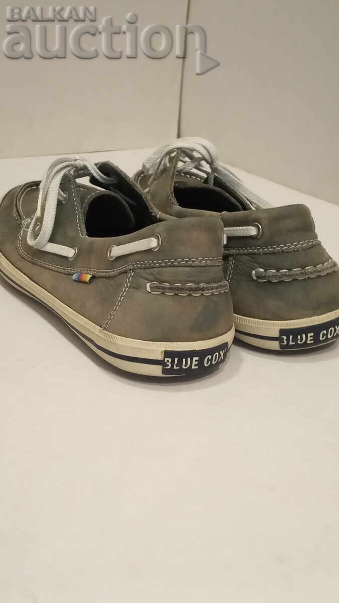 Sports shoes - 5 Sports shoes - 5