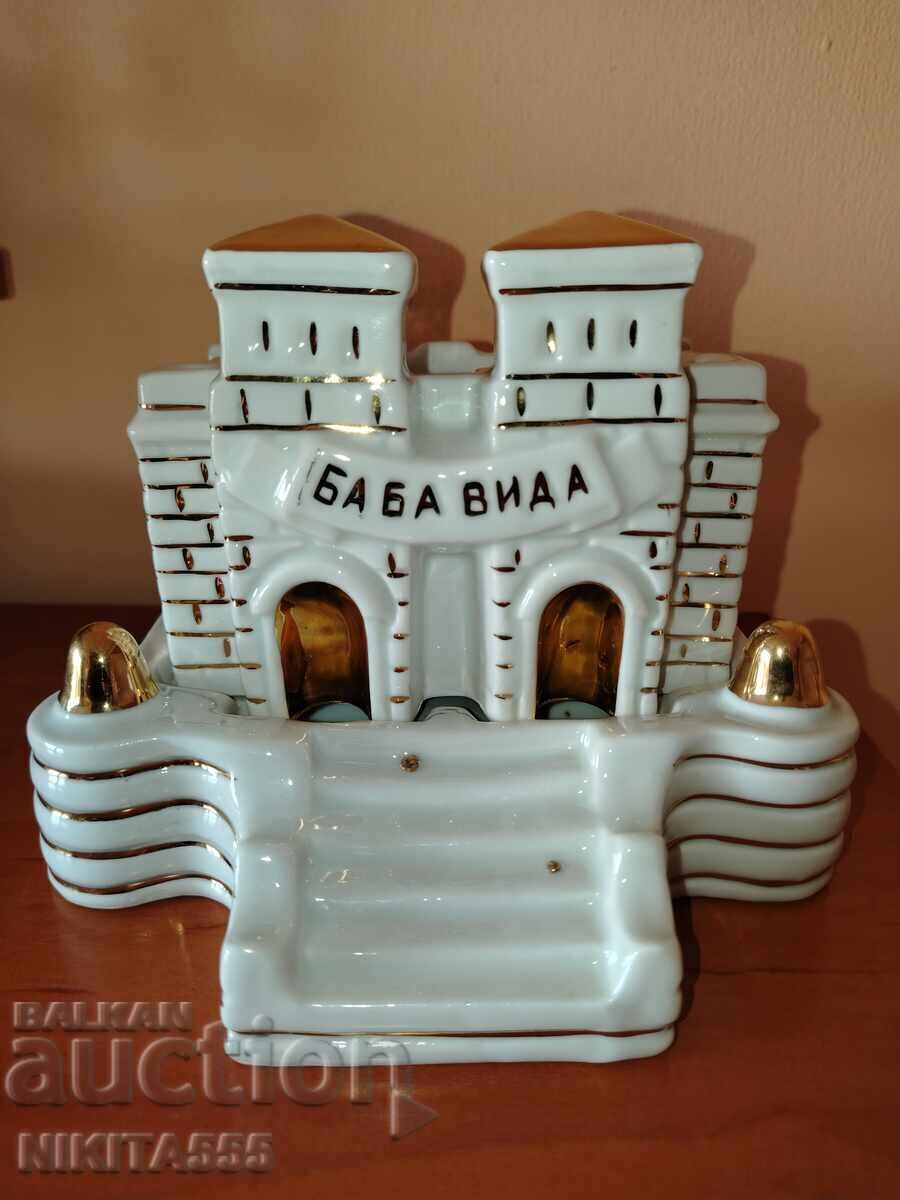 Beautiful porcelain inkwell Baba Vida/Vidin with gold plating with price 350.00 BGN | € 178.95