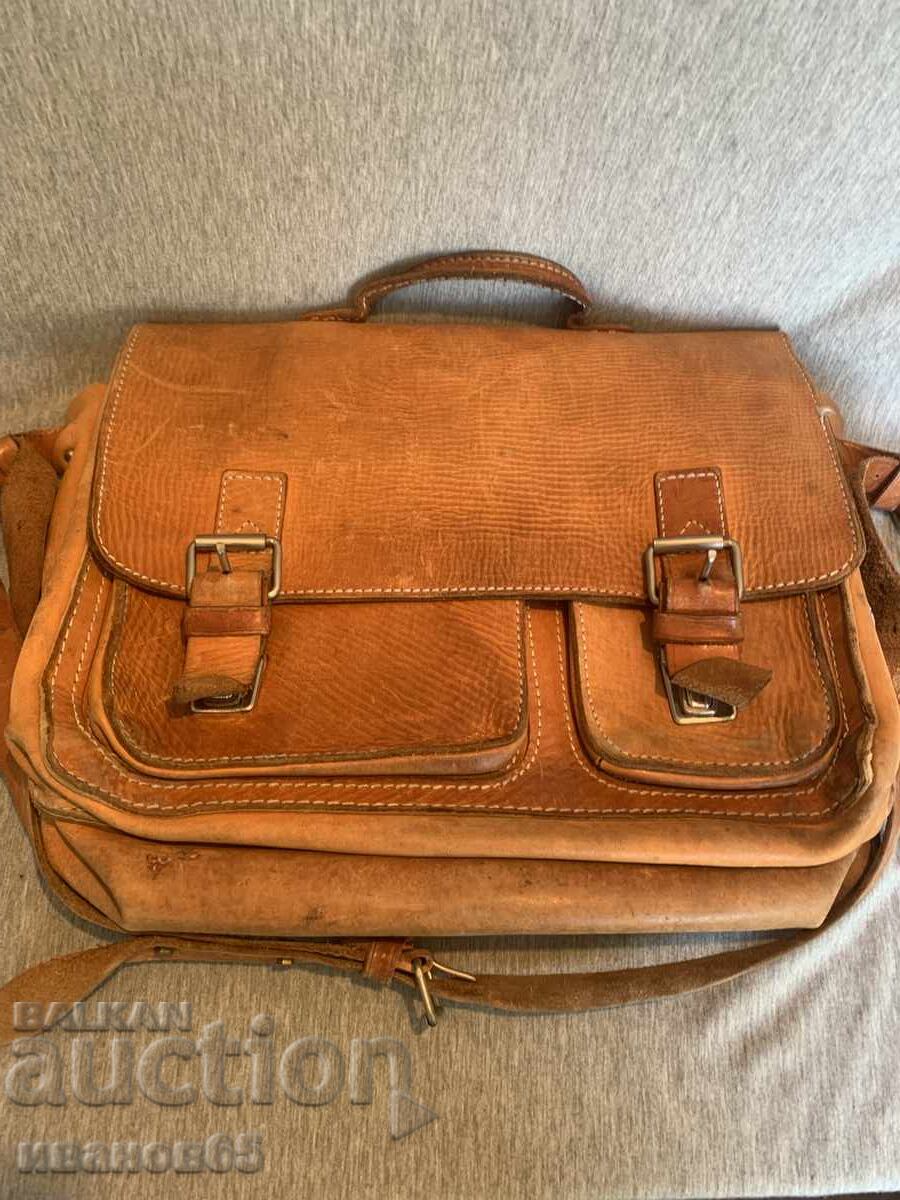 Old Leather Shoulder Bag Old Leather Shoulder Bag