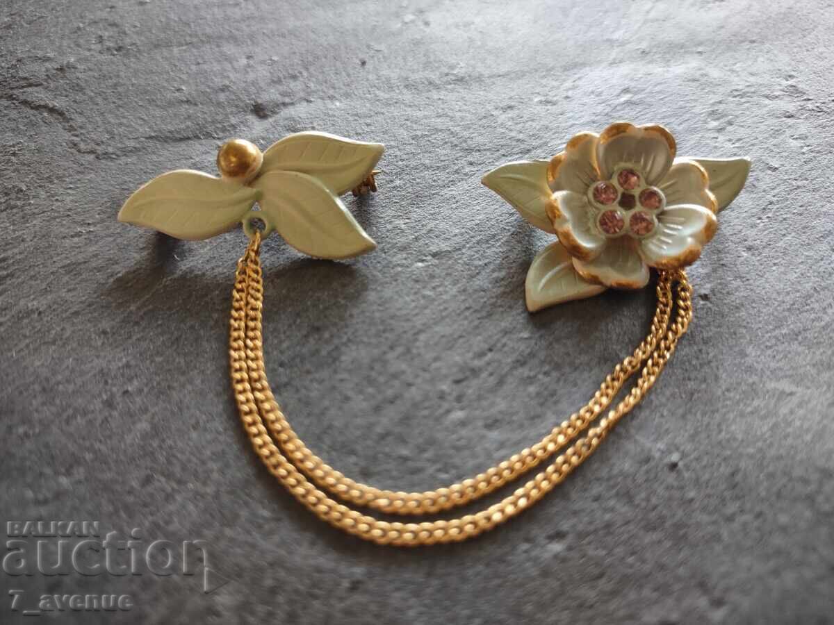 Very beautiful, refined brooch 22.10.25 with price 11.00 BGN | € 5.62