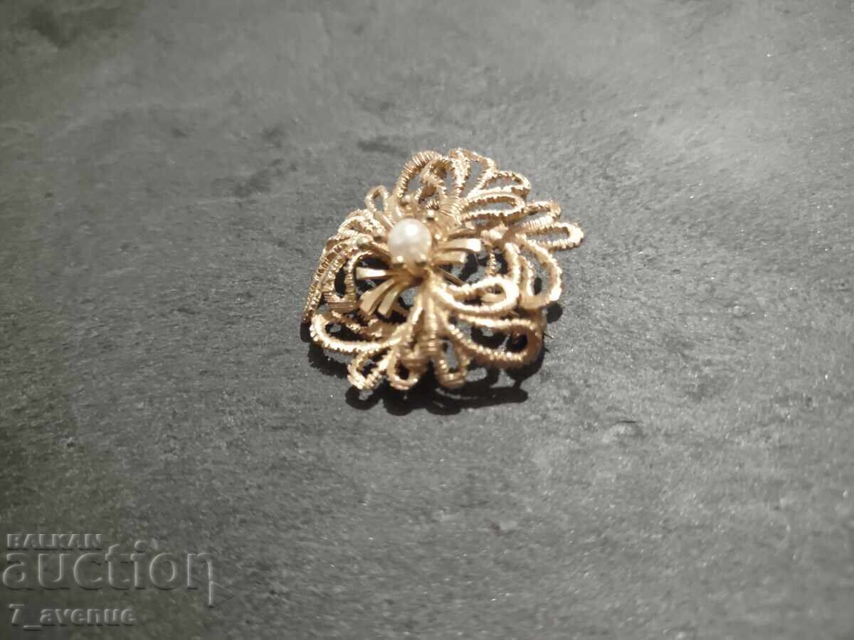 Παράδοση Πολύ όμορφη εκλεπτυσμένη καρφίτσα 22.10.25