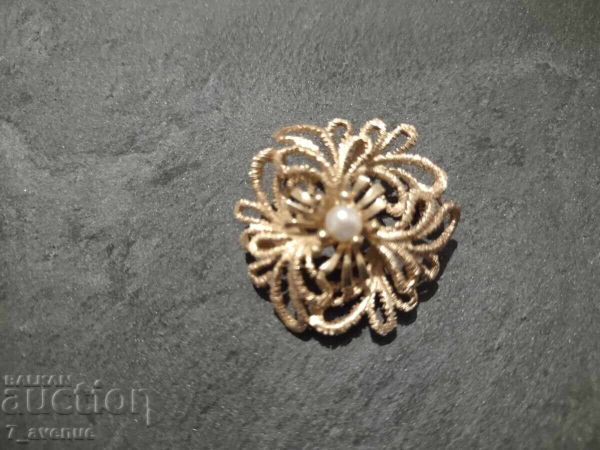 Πολύ όμορφη εκλεπτυσμένη καρφίτσα 22.10.25