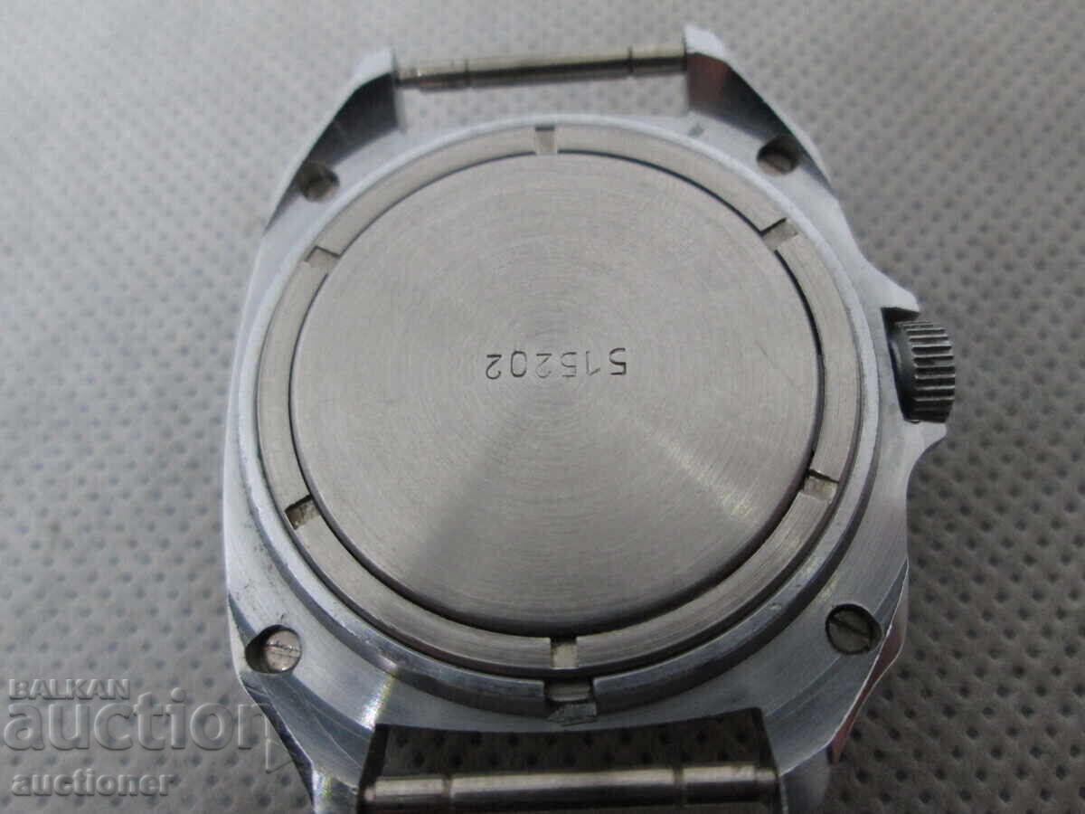 Доставка на ЧИСТО НОВ РЪЧЕН СЪВЕТСКИ ЧАСОВНИК