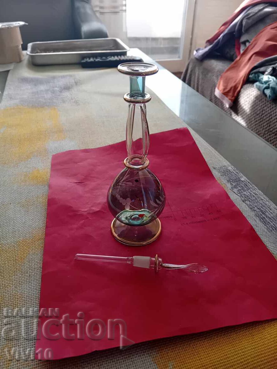 Licitație Sticlă veche de parfum Licitație Sticlă veche de parfum