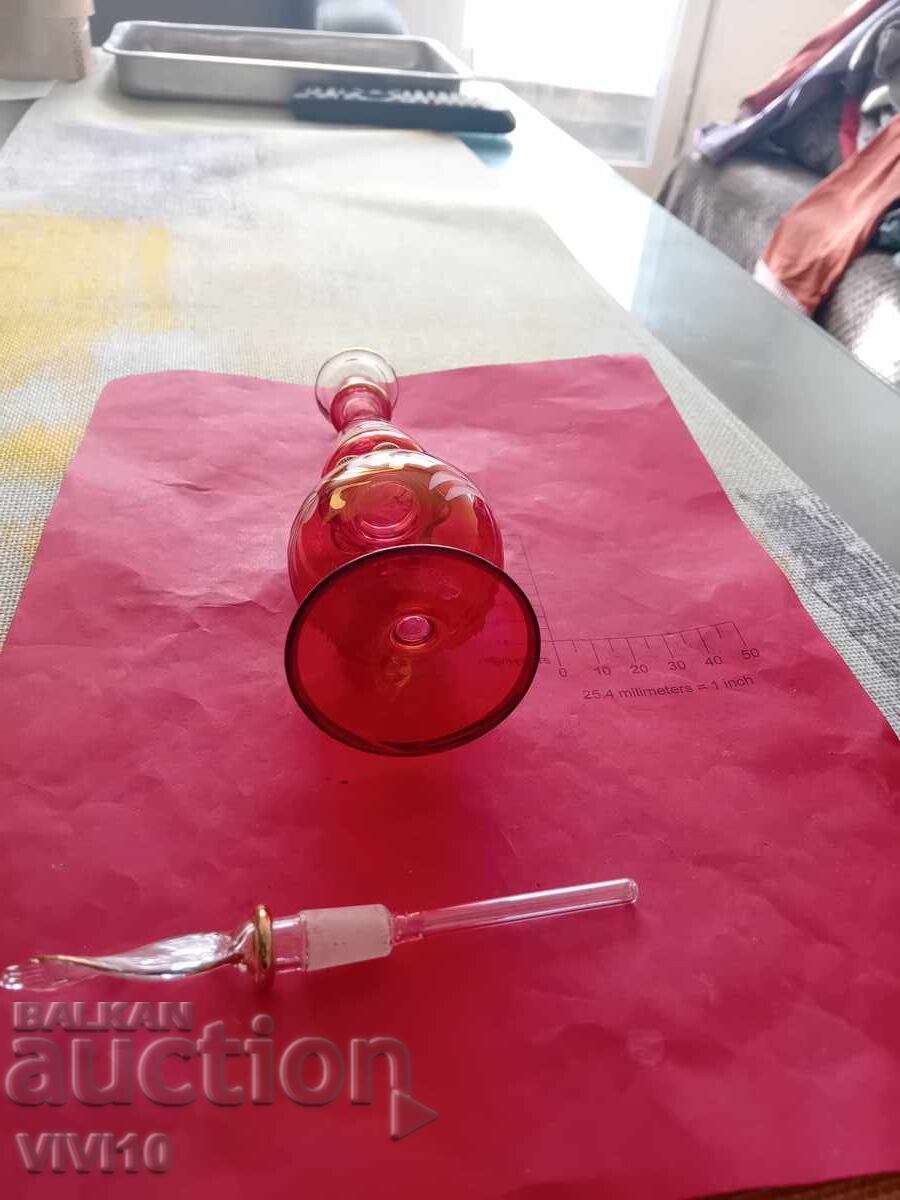 Παράδοση Παλαιό μπουκάλι αρώματος Παράδοση Παλαιό μπουκάλι αρώματος