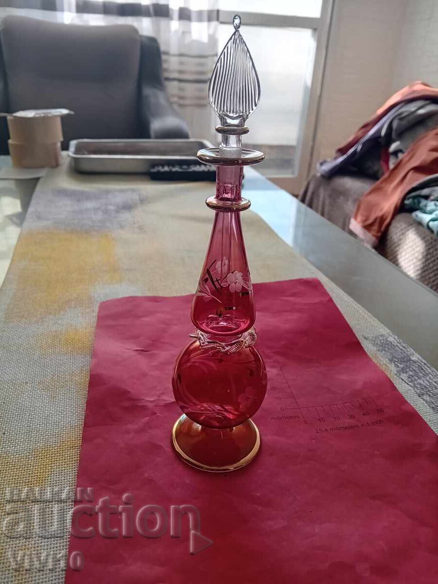 Παλαιό μπουκάλι αρώματος Παλαιό μπουκάλι αρώματος