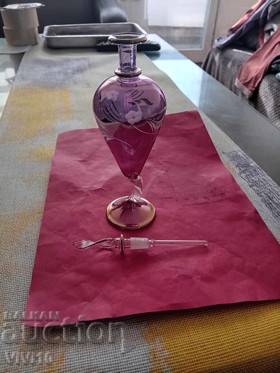 Auction  Antique perfume bottle