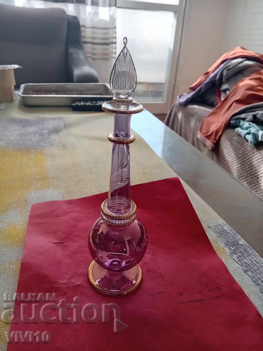 Старинно шише за парфюм Старинно шише за парфюм