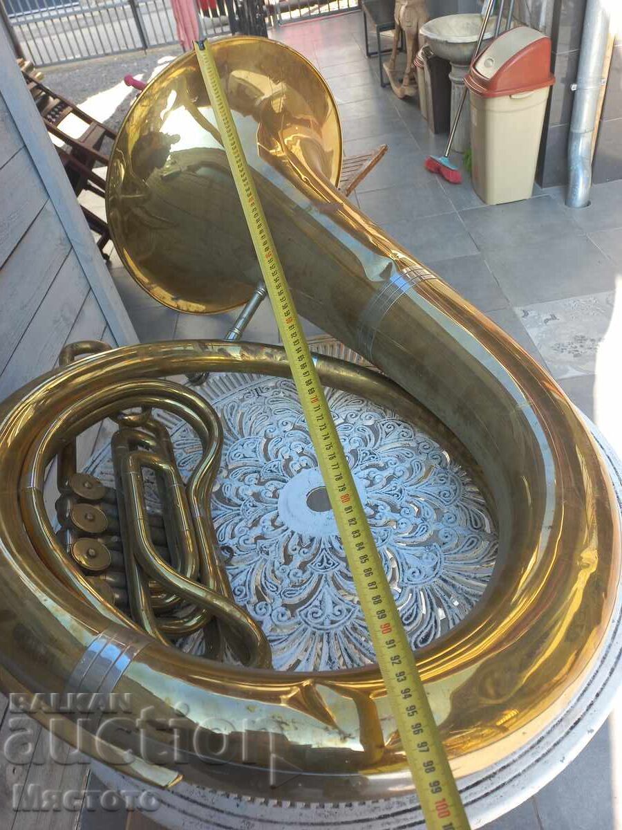 Духов инструмент Amati ,Aмати ОГРОМЕН - 6 Духов инструмент Amati ,Aмати ОГРОМЕН - 6