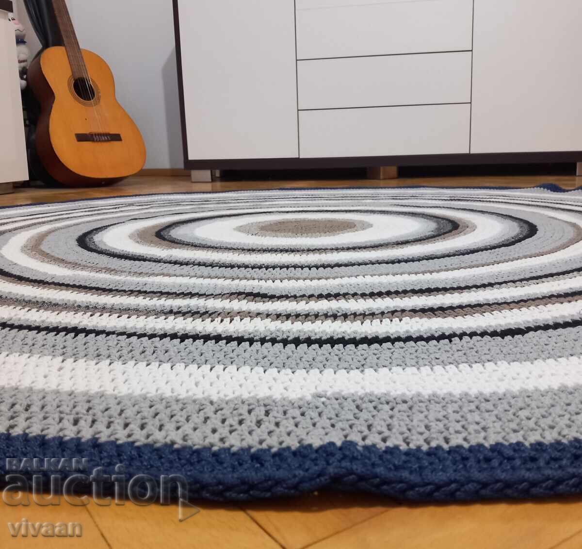 Covor tricotat manual