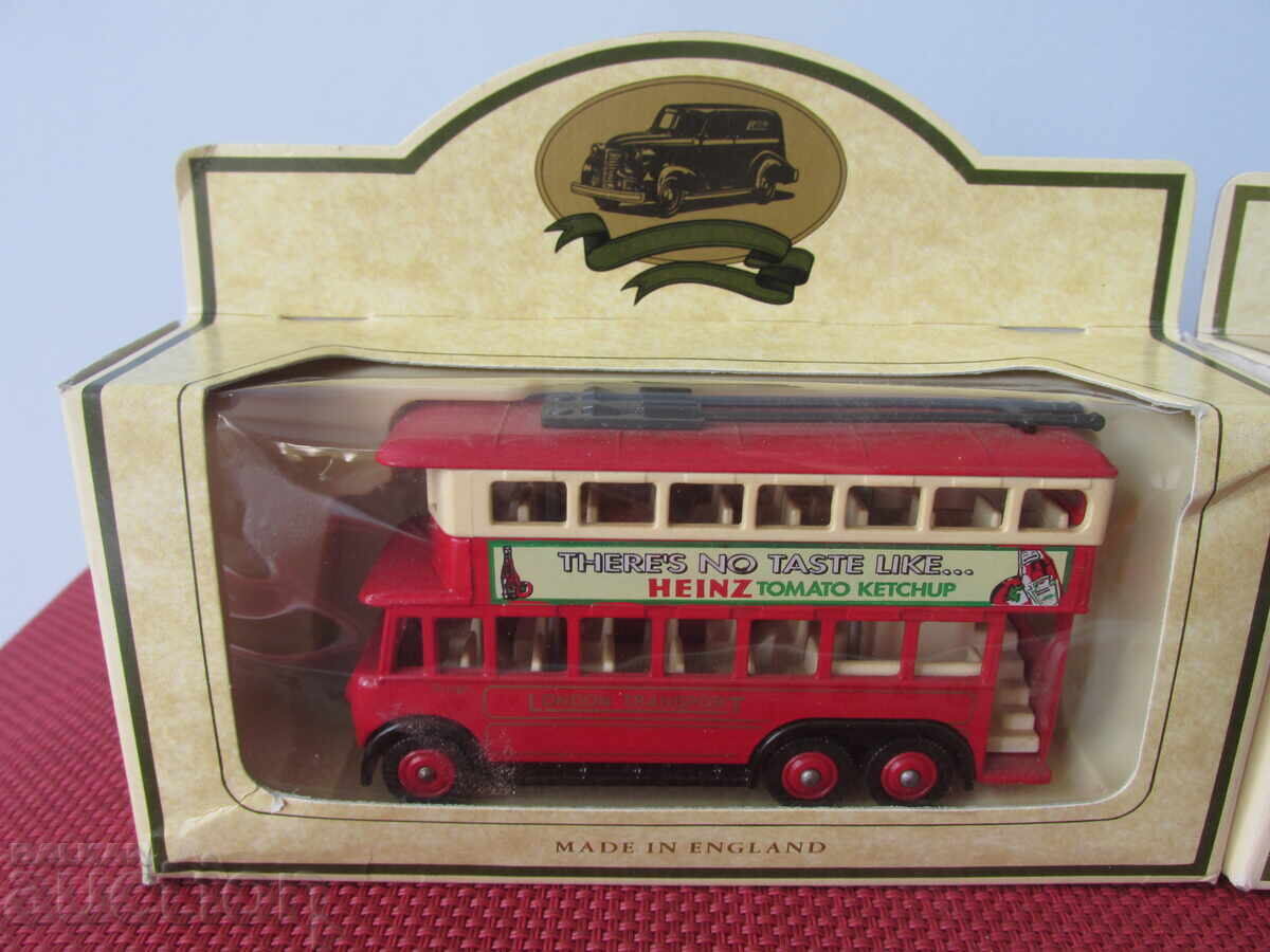 Delivery of Retro strollers Delivery of Retro strollers