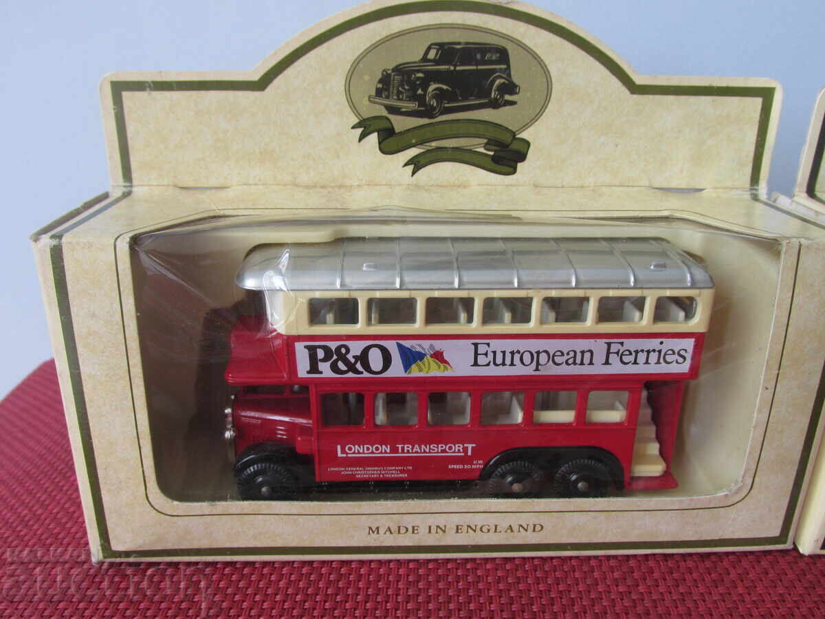 Delivery of Retro strollers