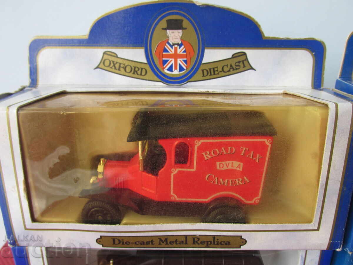 Retro strollers with price 18.00 BGN | € 9.20 Retro strollers with price 18.00 BGN | € 9.20