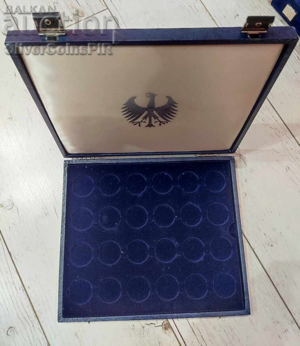 Box for 24 Coins Box for 24 Coins