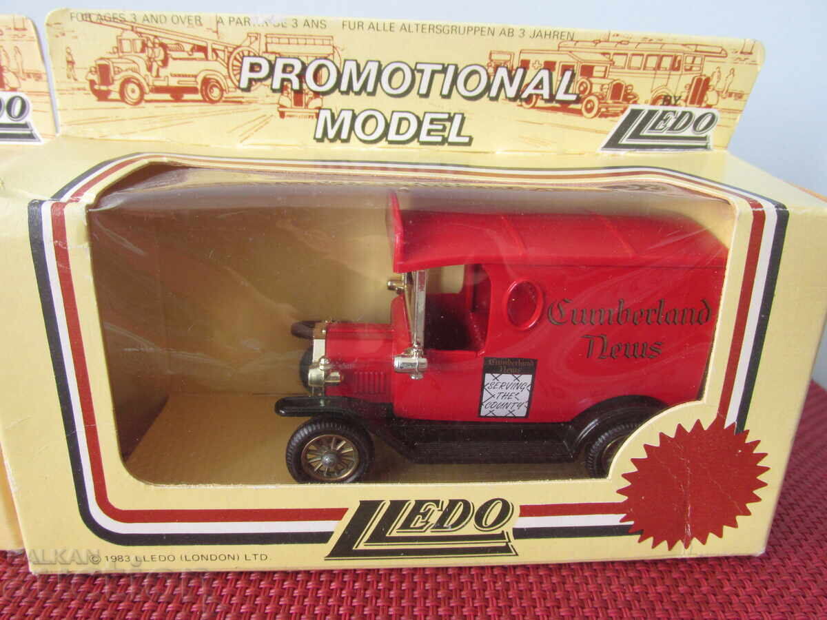 Retro strollers - 5 Retro strollers - 5