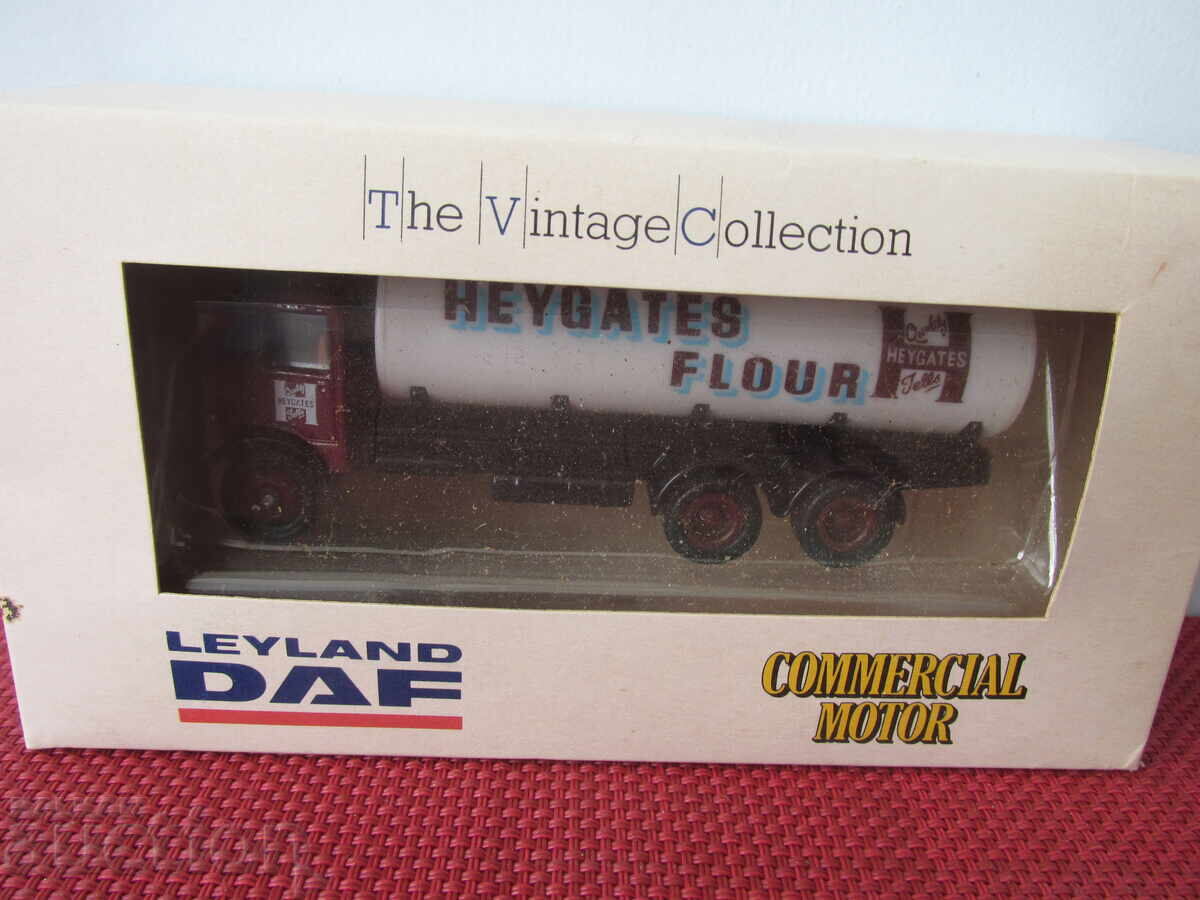 Delivery of Retro strollers Delivery of Retro strollers