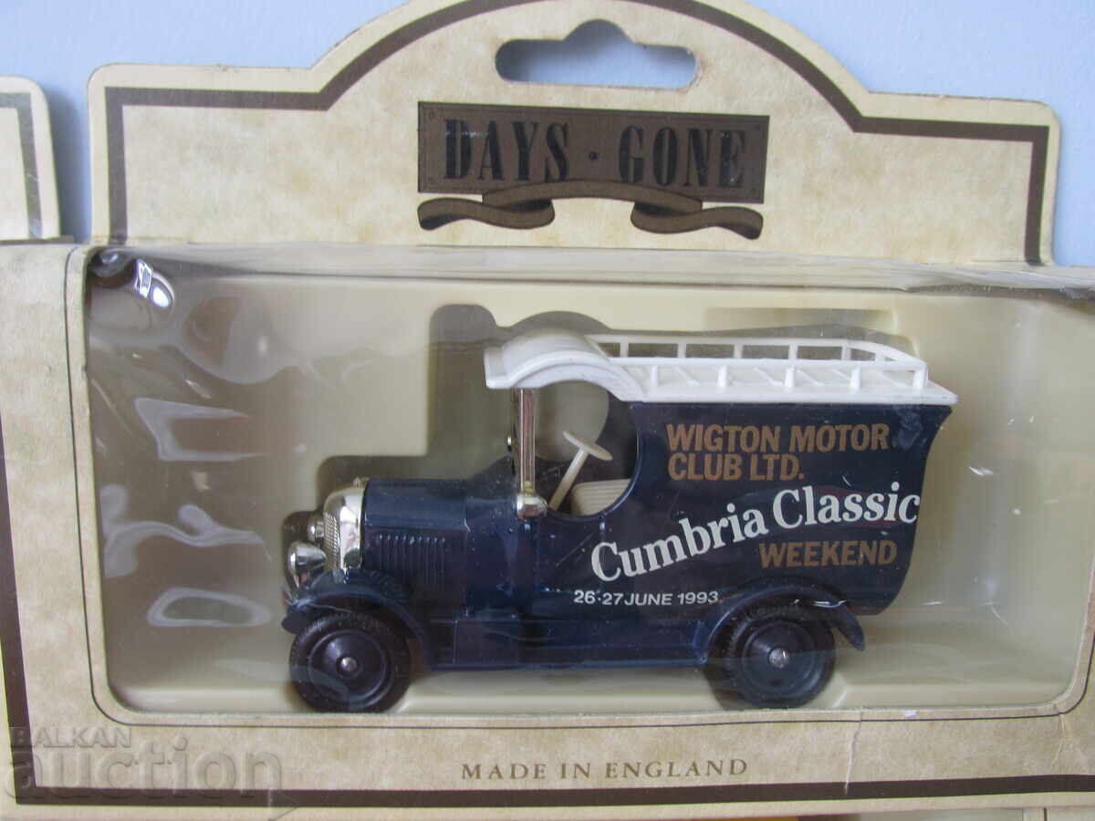 Δημοπρασία Ρετρό καρότσια