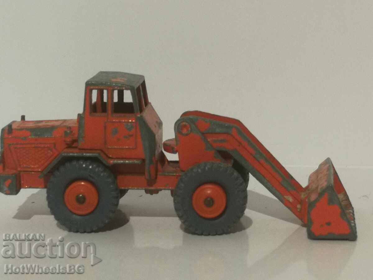 Auction  Matchbox LESNEY No 69B Hatra Tractor Shovel 1965