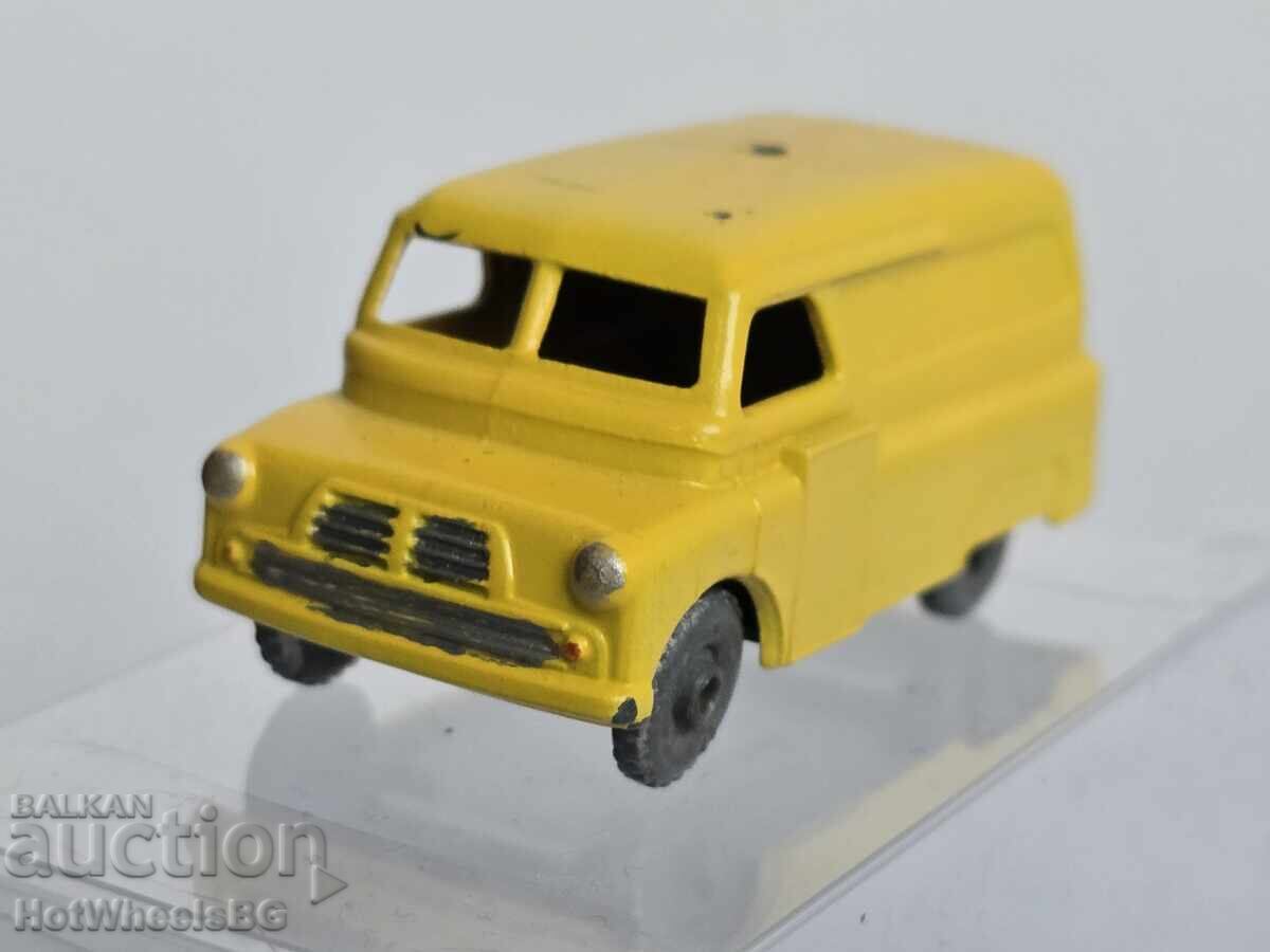 Matchbox LESNEY No 42A Evening News Van 1957 год. с цена 9.99 лв. | € 5.11 Matchbox LESNEY No 42A Evening News Van 1957 год. с цена 9.99 лв. | € 5.11