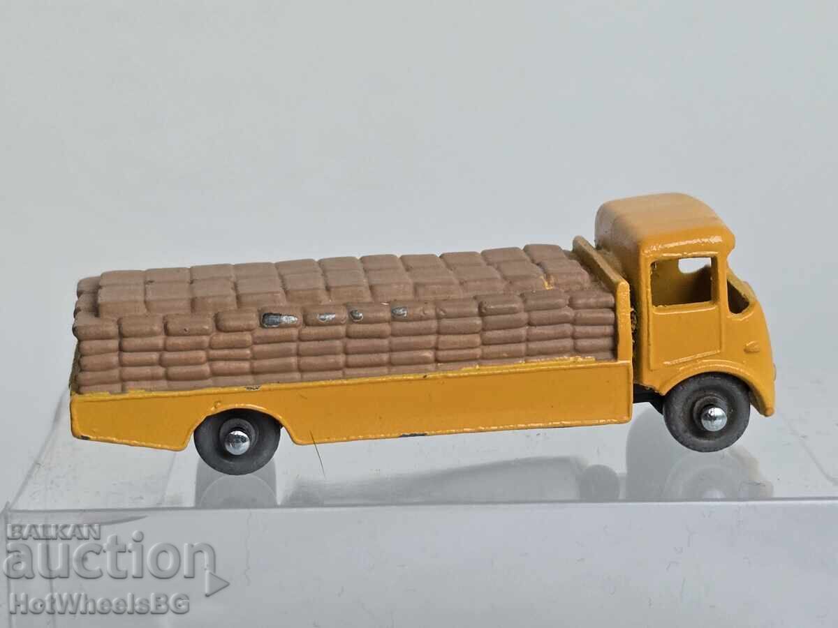 Matchbox LESNEY No. 51A Albion Chieftain 1958 with price 9.99 BGN | € 5.11