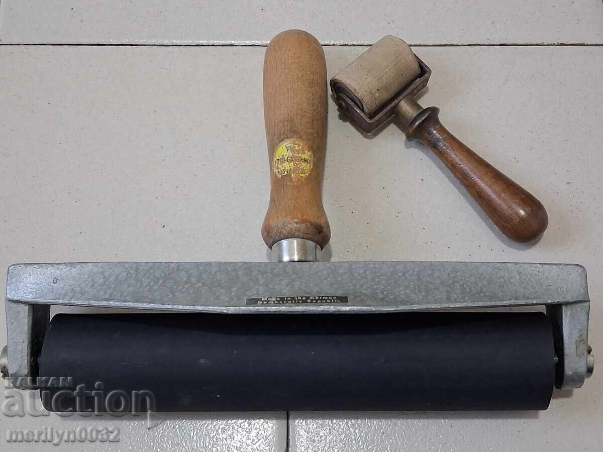 Фотографски валяк за снимки 2 броя снимка инструмент с цена 59.00 лв. | € 30.17