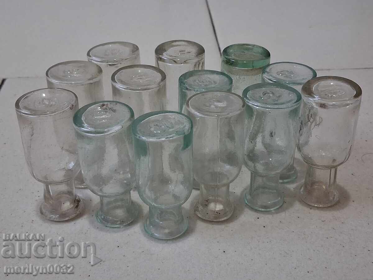 Παράδοση Λοτ παλιά φαρμακευτικά φιαλίδια 10 ml 13 τεμάχια φιαλίδια Παράδοση Λοτ παλιά φαρμακευτικά φιαλίδια 10 ml 13 τεμάχια φιαλίδια