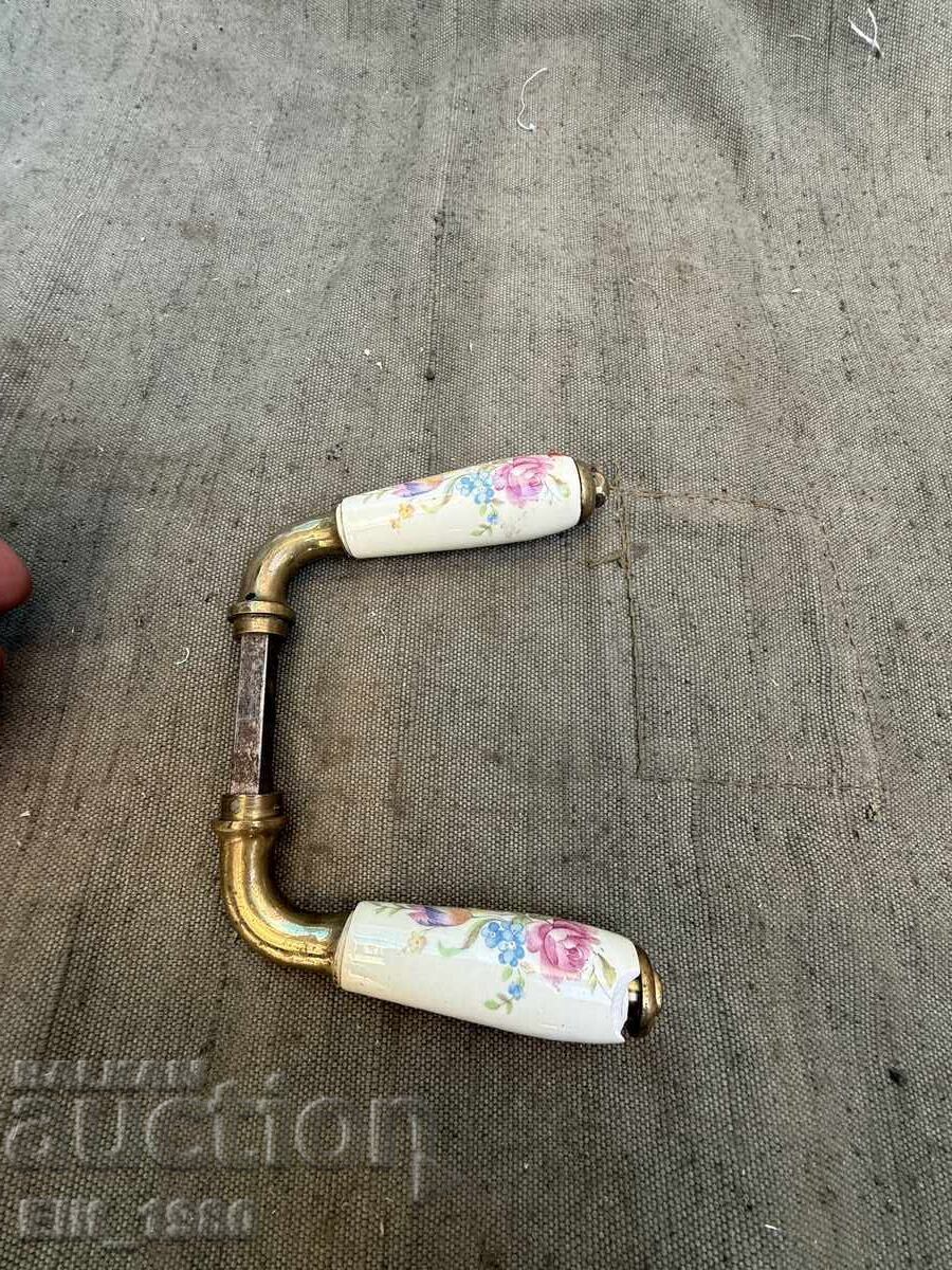 Παράδοση Πορσελάνινες λαβές πόρτας